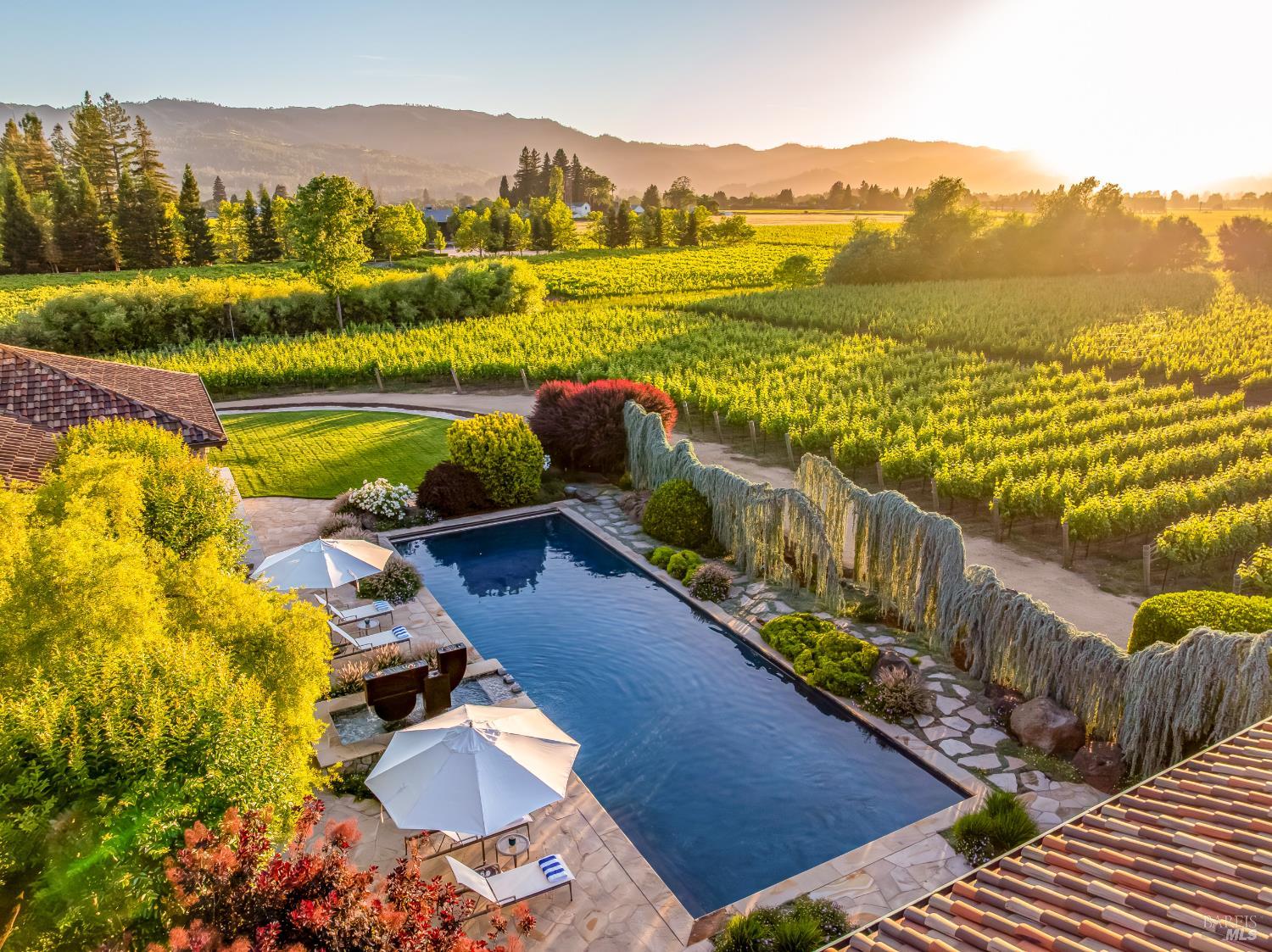 184 Zinfandel Lane St. Helena CA 94574