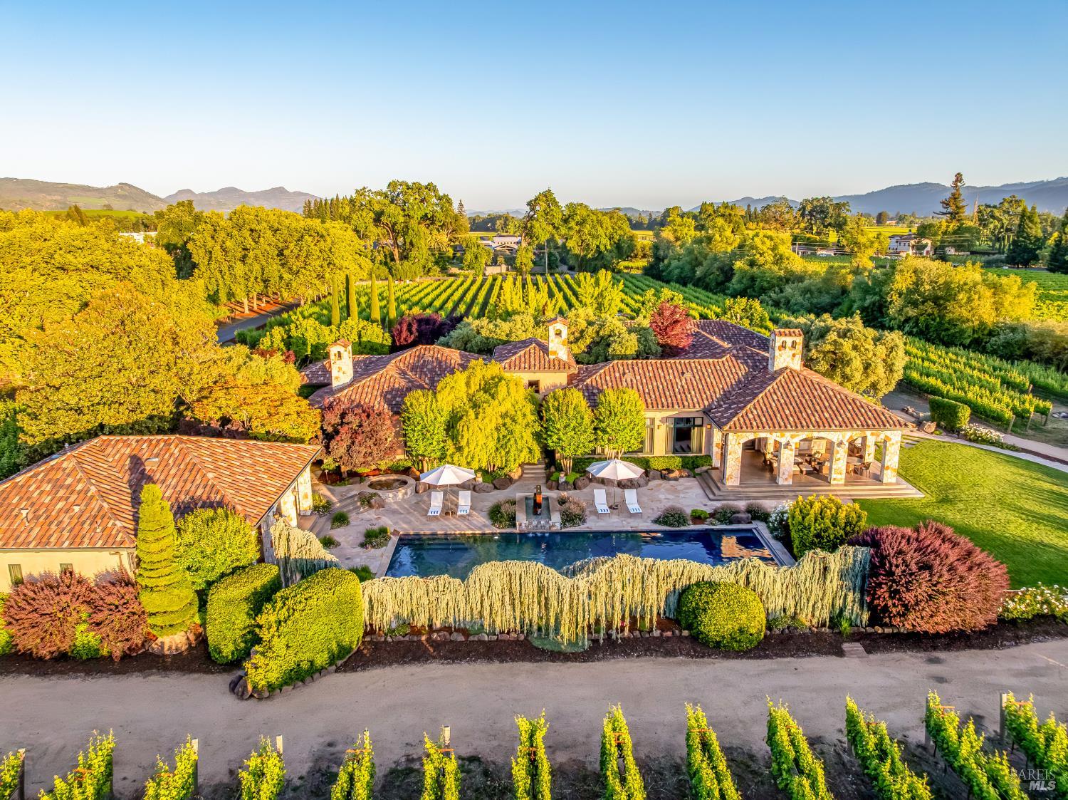 184 Zinfandel Lane St. Helena CA 94574