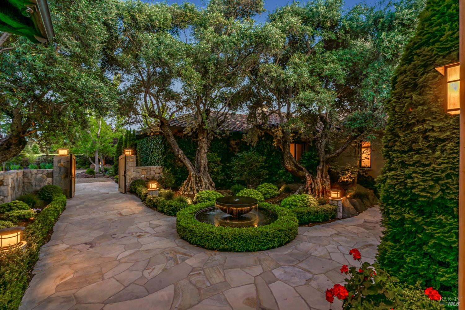 184 Zinfandel Lane St. Helena CA 94574
