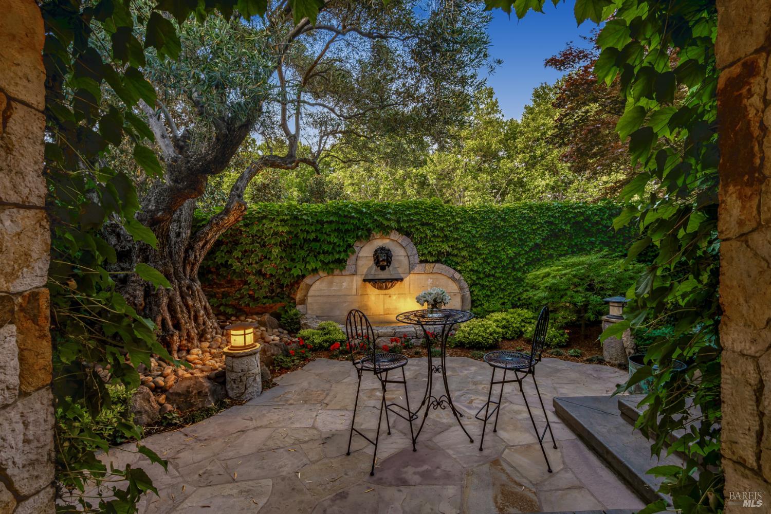 184 Zinfandel Lane St. Helena CA 94574