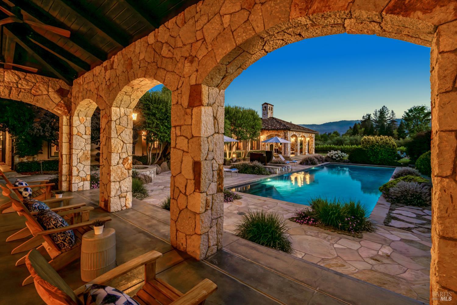 184 Zinfandel Lane St. Helena CA 94574