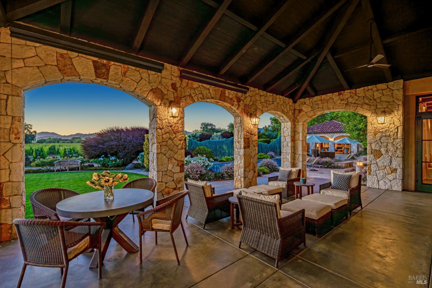 184 Zinfandel Lane St. Helena CA 94574