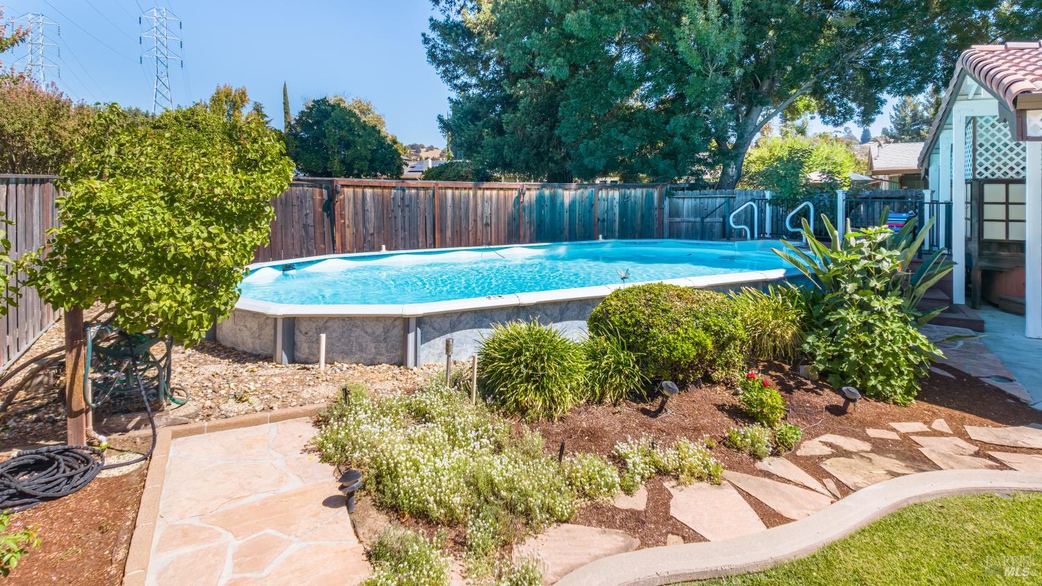 481 Crestview Drive Vacaville CA 95688