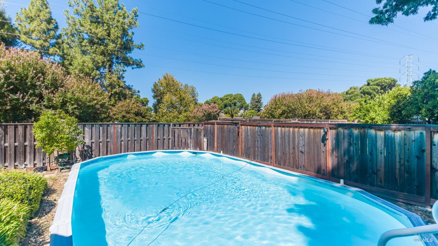 481 Crestview Drive Vacaville CA 95688