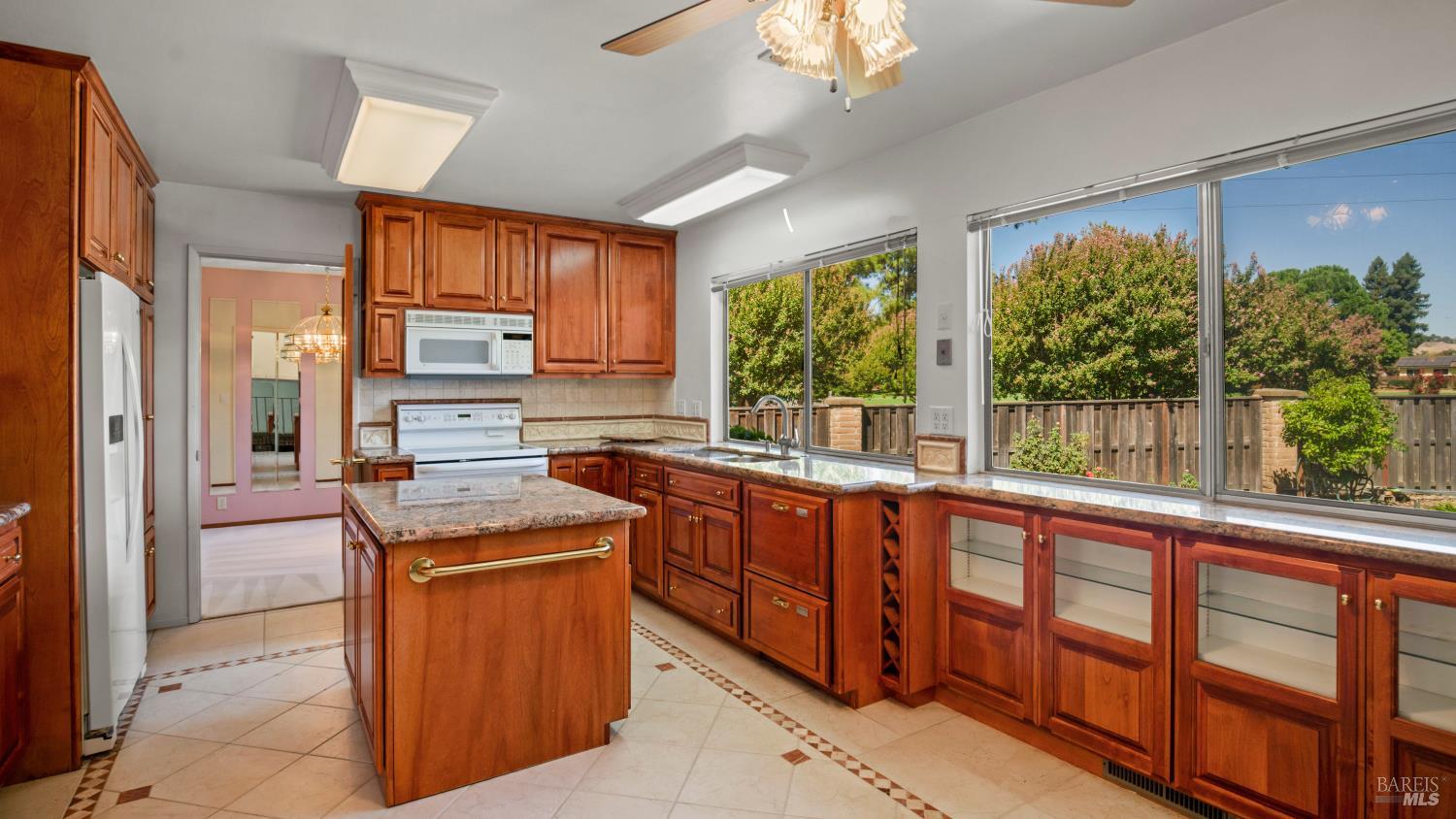 481 Crestview Drive Vacaville CA 95688