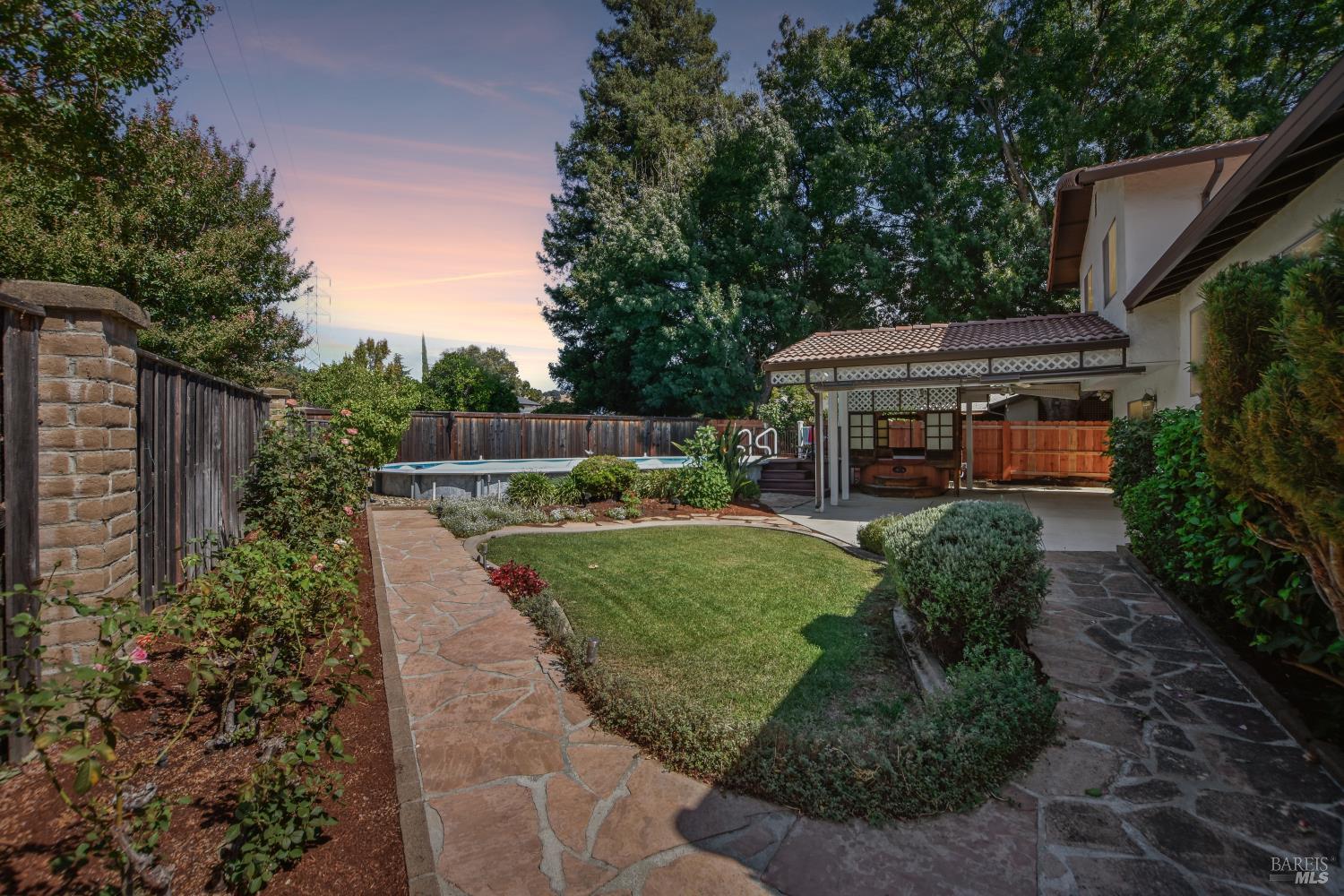 481 Crestview Drive Vacaville CA 95688