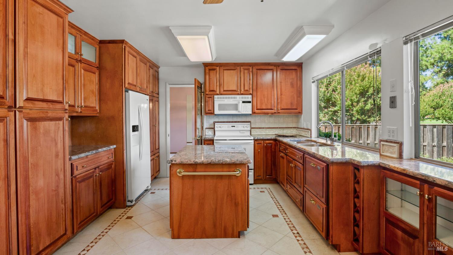 481 Crestview Drive Vacaville CA 95688