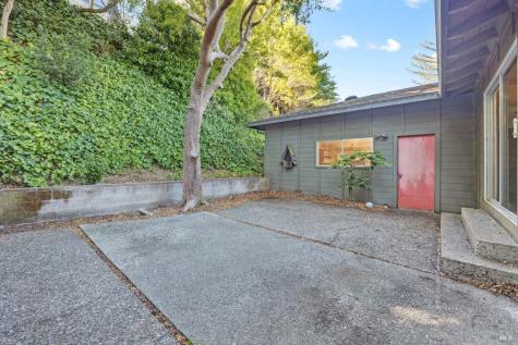 129 Piedmont Court Larkspur CA 94939