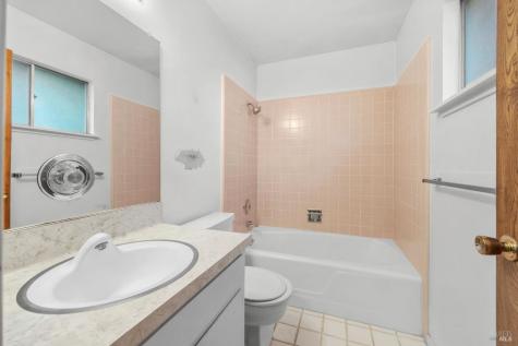 129 Piedmont Court Larkspur CA 94939