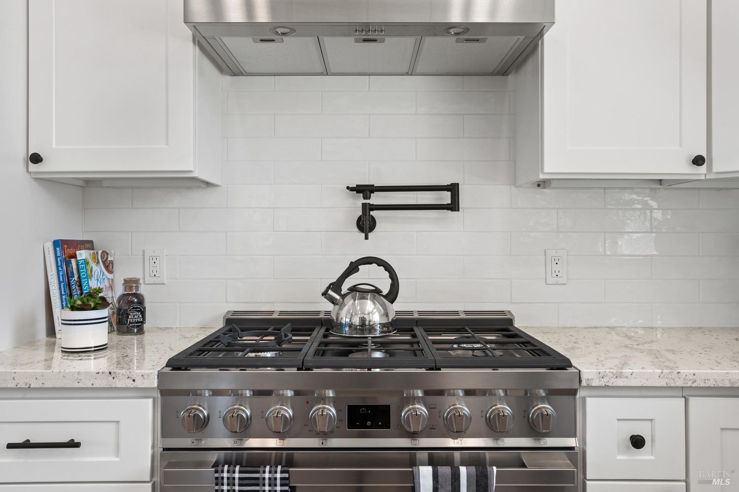 2408 Celestin Court Ukiah CA 95482