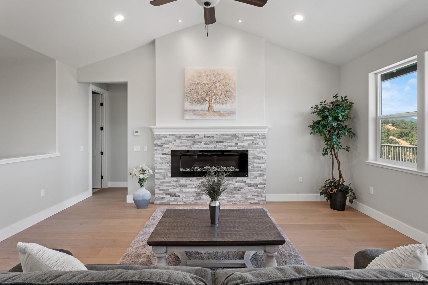 2408 Celestin Court Ukiah CA 95482