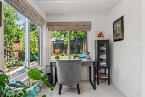27 Temelec Circle Sonoma CA 95476