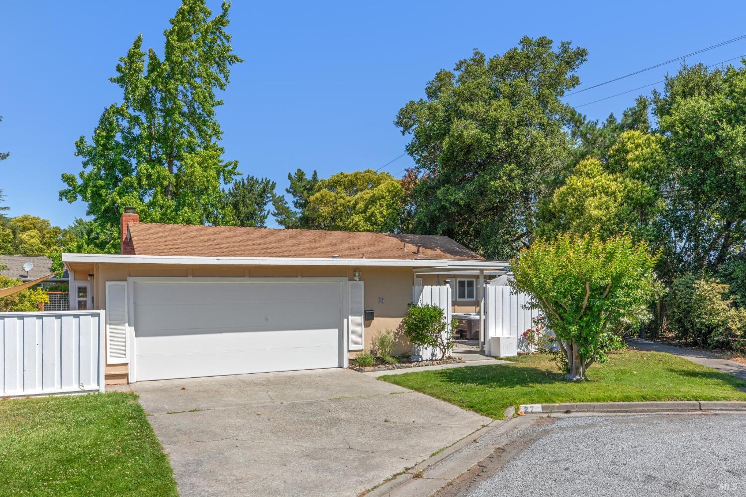 27 Temelec Circle Sonoma CA 95476