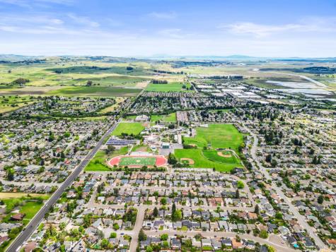 1521 Sarkesian Drive Petaluma CA 94954
