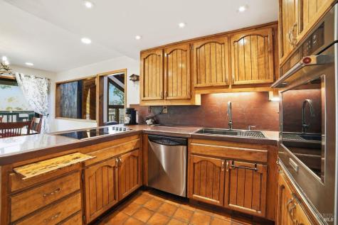 26807 Oak Knoll Terrace Cloverdale CA 95425