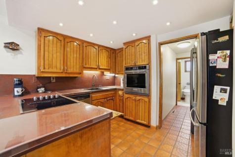 26807 Oak Knoll Terrace Cloverdale CA 95425