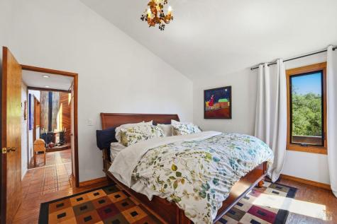 26807 Oak Knoll Terrace Cloverdale CA 95425