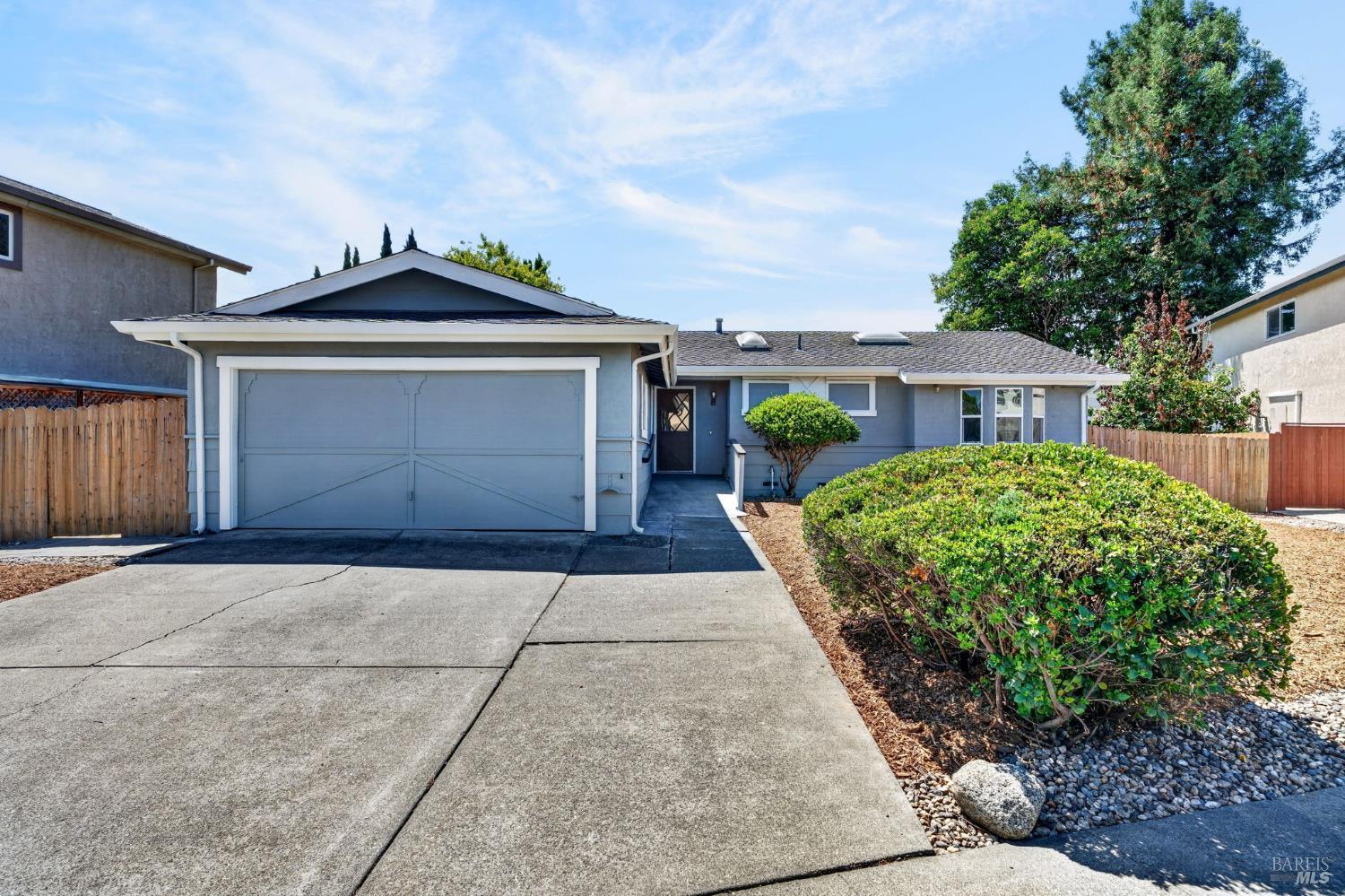 922 Cottonwood Court Petaluma CA 94954