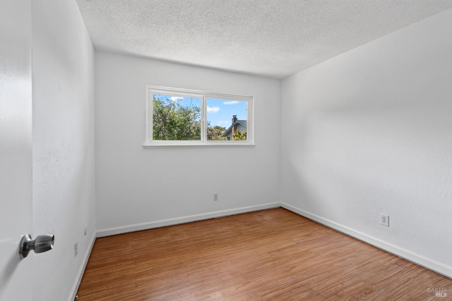 922 Cottonwood Court Petaluma CA 94954