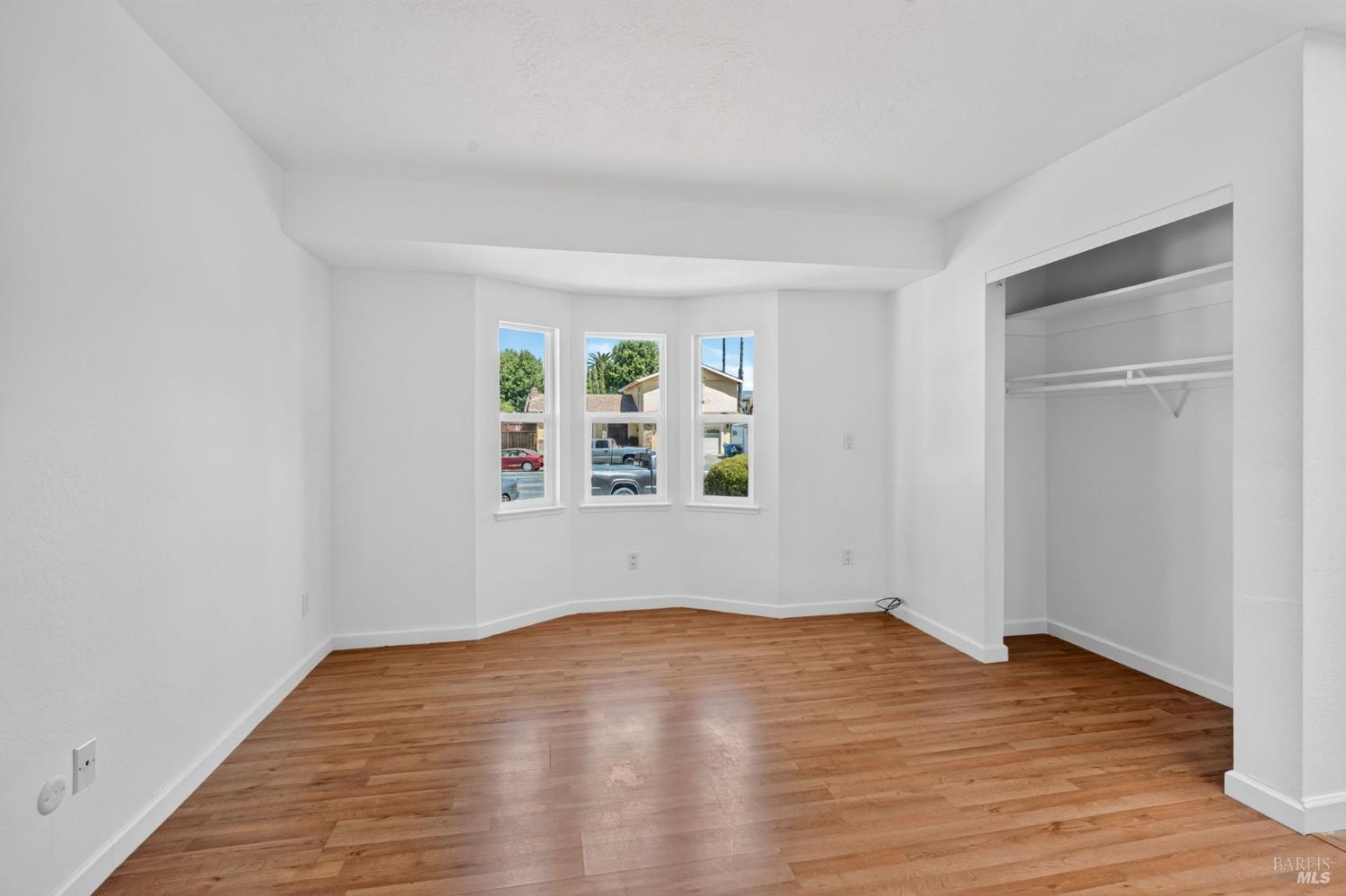 922 Cottonwood Court Petaluma CA 94954