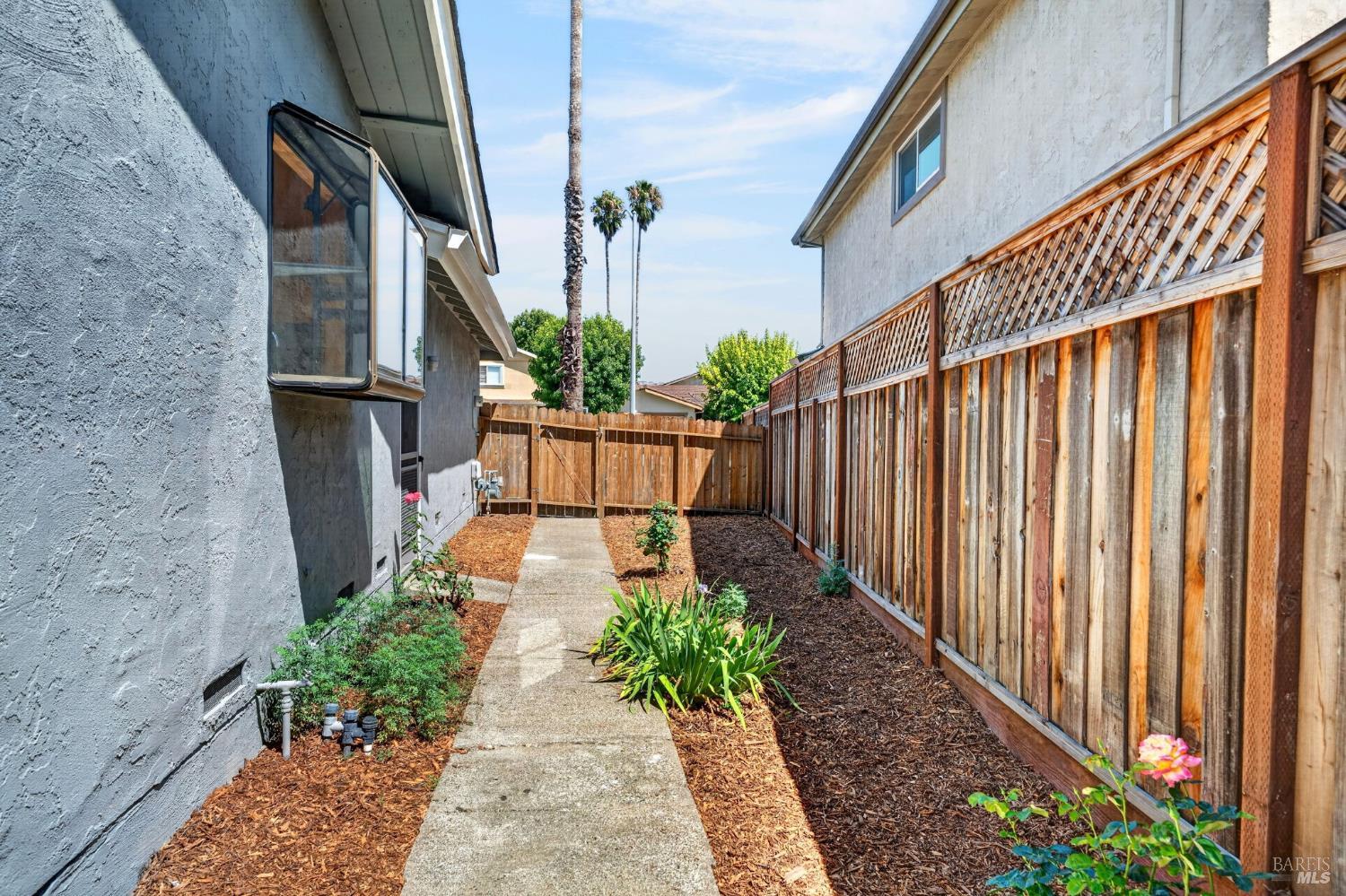 922 Cottonwood Court Petaluma CA 94954