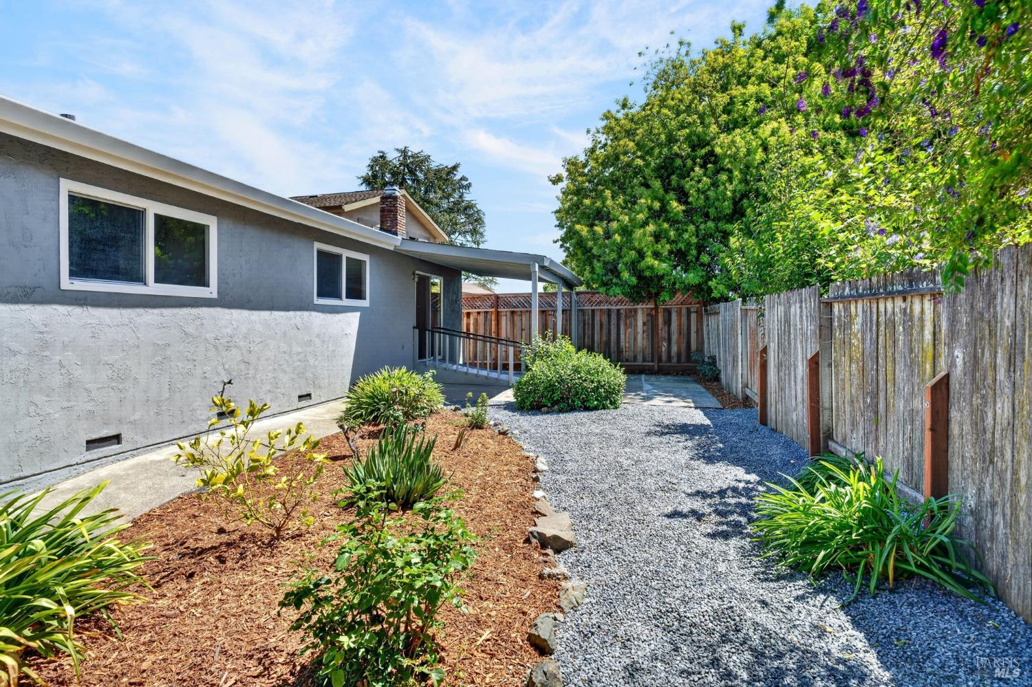 922 Cottonwood Court Petaluma CA 94954