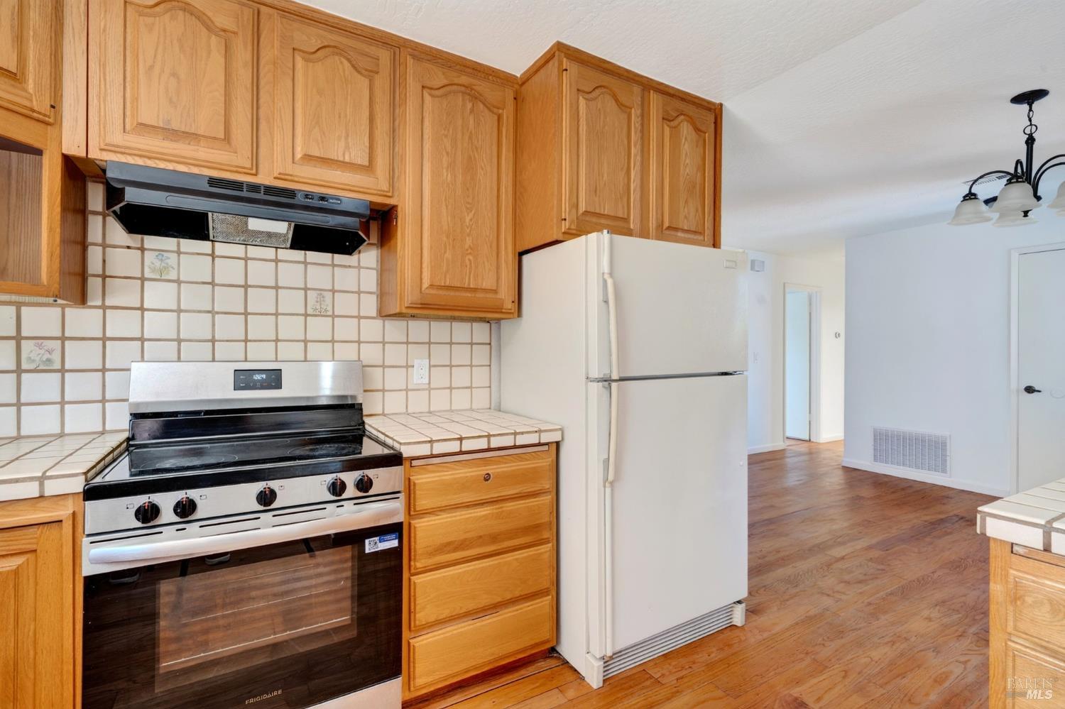 922 Cottonwood Court Petaluma CA 94954