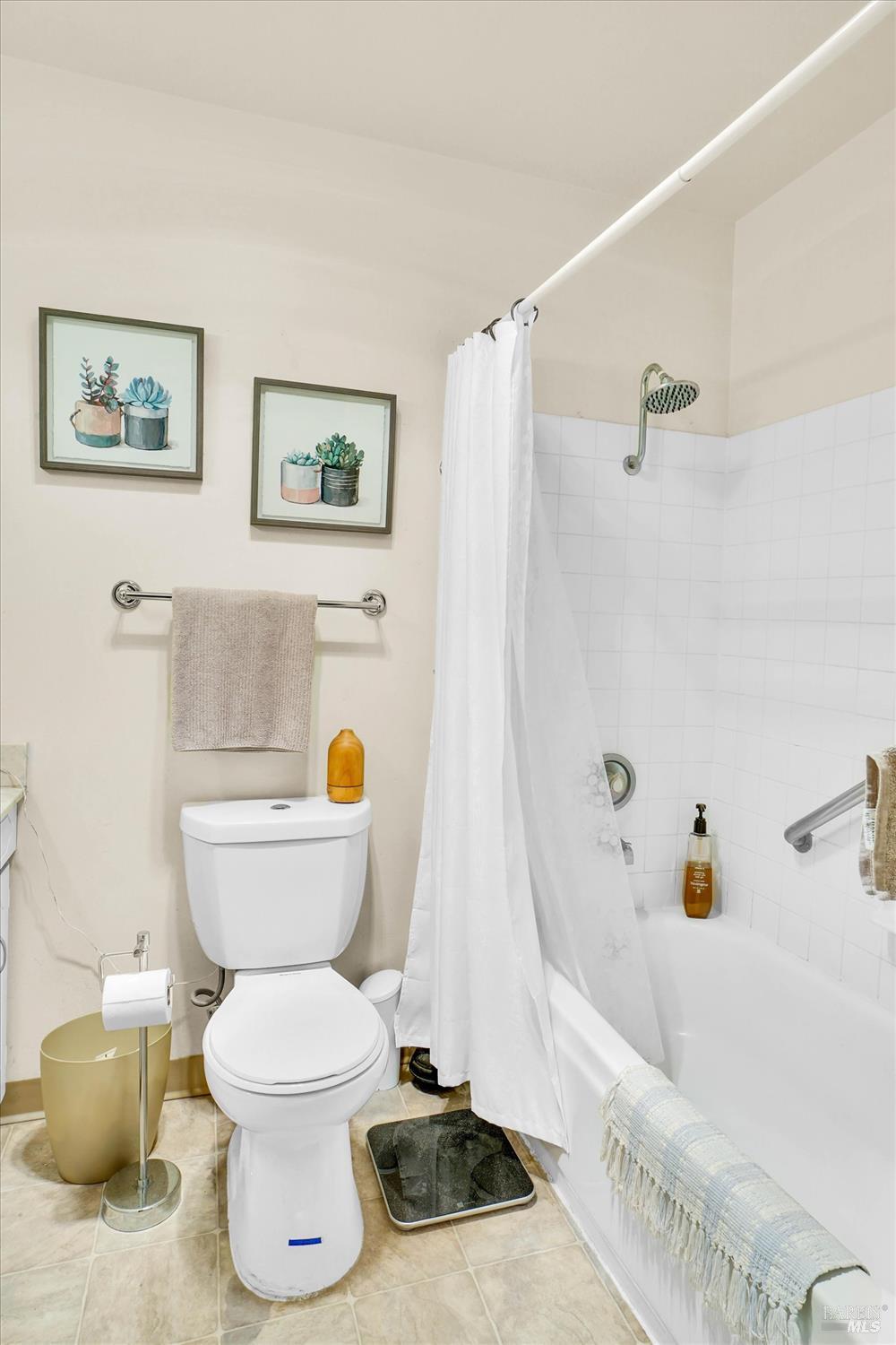 144 Monterey Drive Vacaville CA 95687
