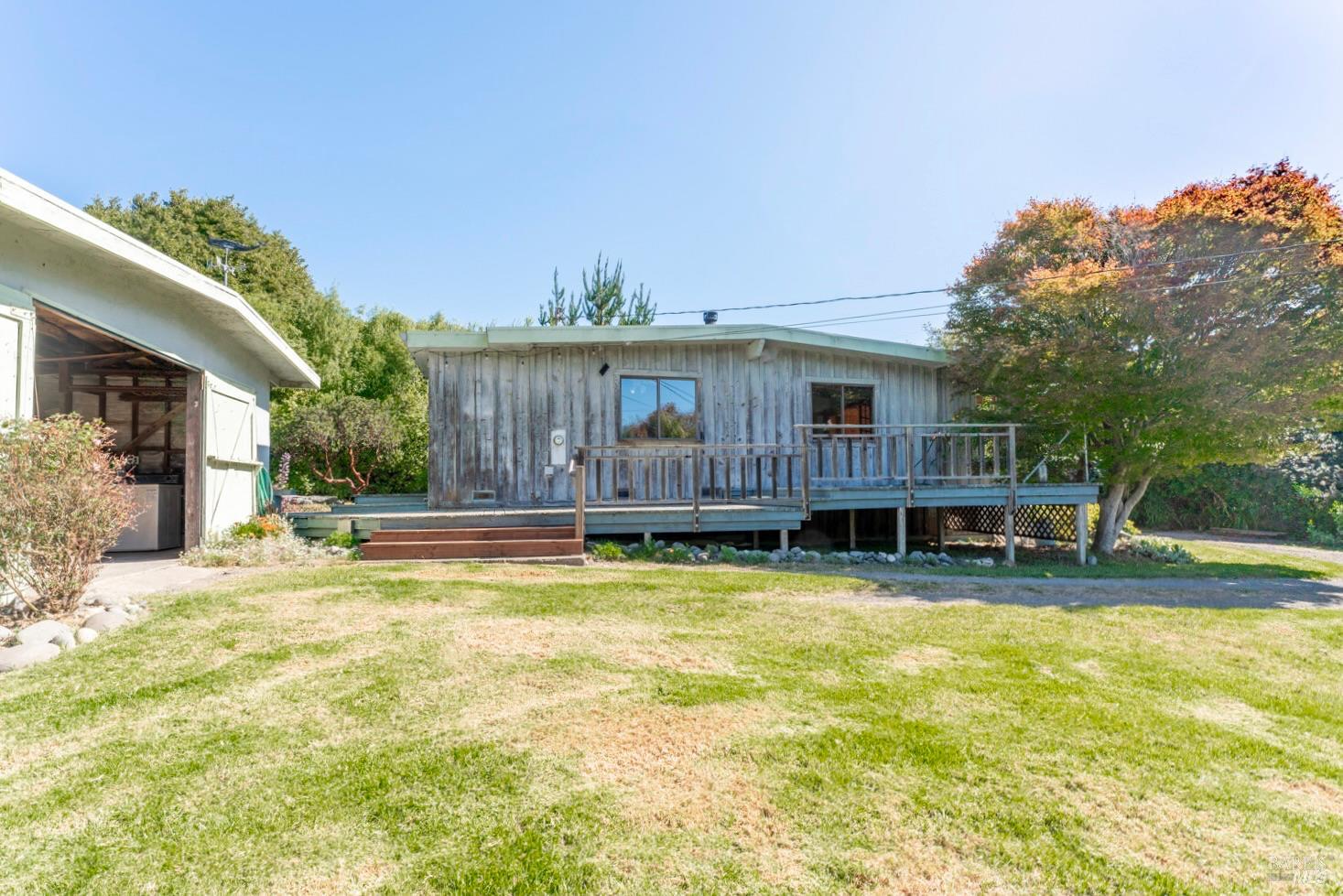 33200 Ocean View Drive Fort Bragg CA 95437