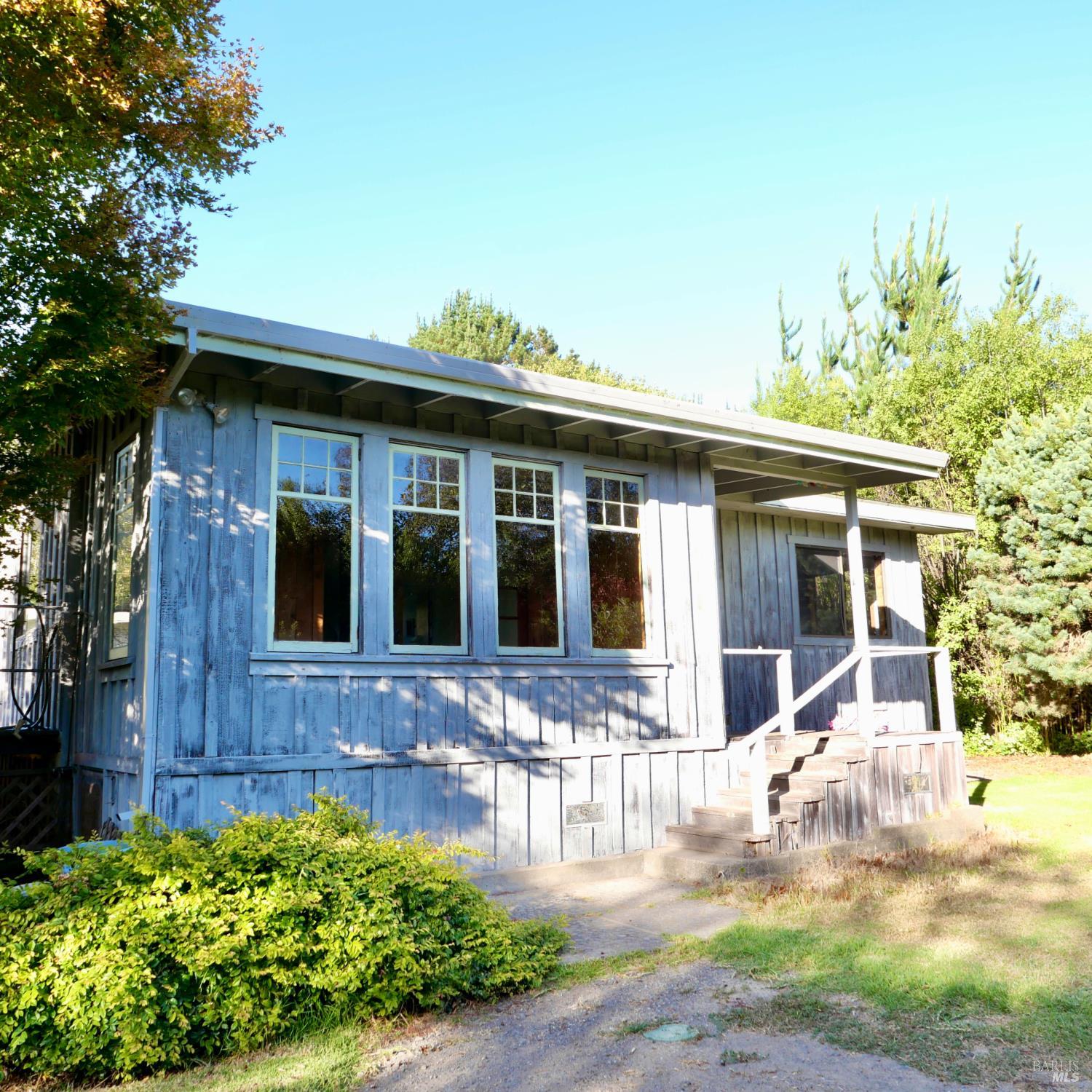 33200 Ocean View Drive Fort Bragg CA 95437