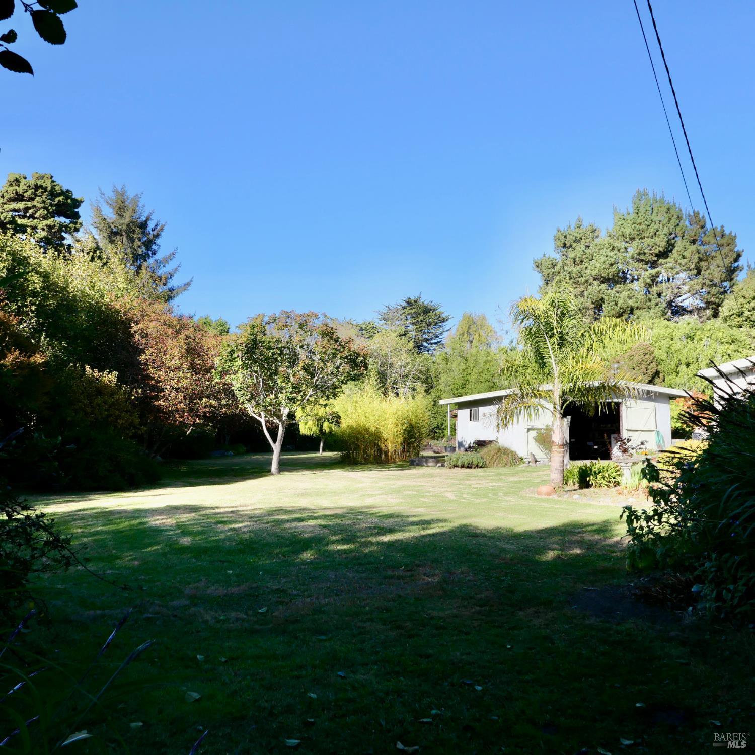 33200 Ocean View Drive Fort Bragg CA 95437