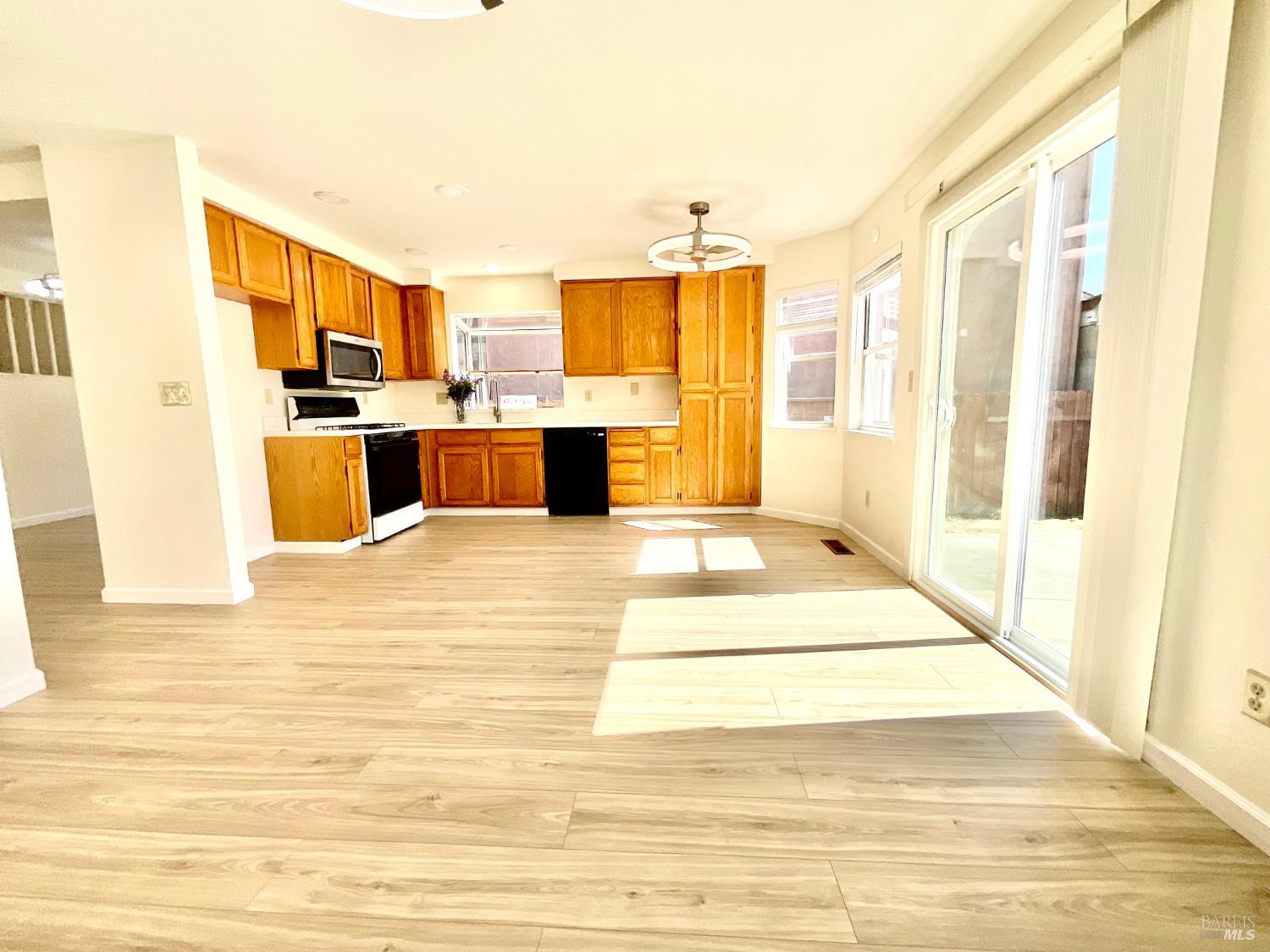 505 Edwards Court Suisun City CA 94585