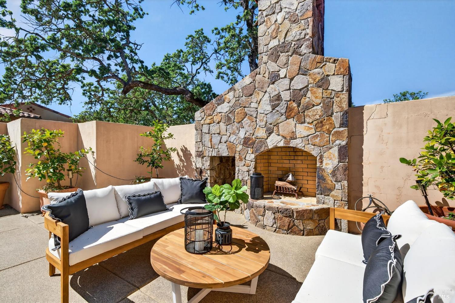 418 Saint Andrews Drive Napa CA 94558