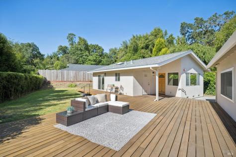 14 Angelica Court Novato CA 94947
