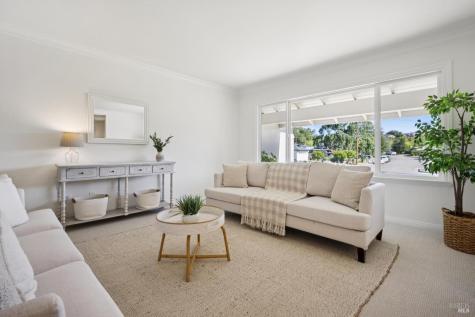14 Angelica Court Novato CA 94947