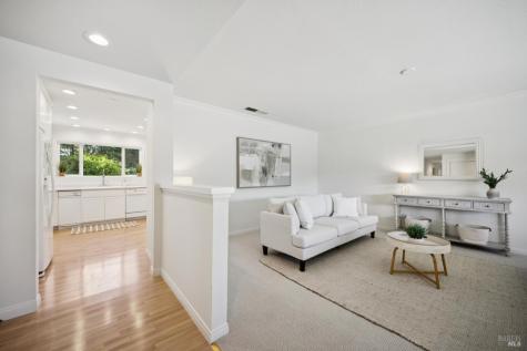 14 Angelica Court Novato CA 94947