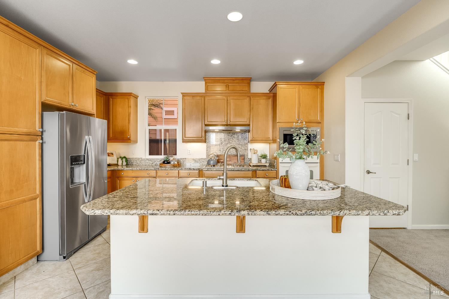 438 E Poplar Street Vallejo CA 94592