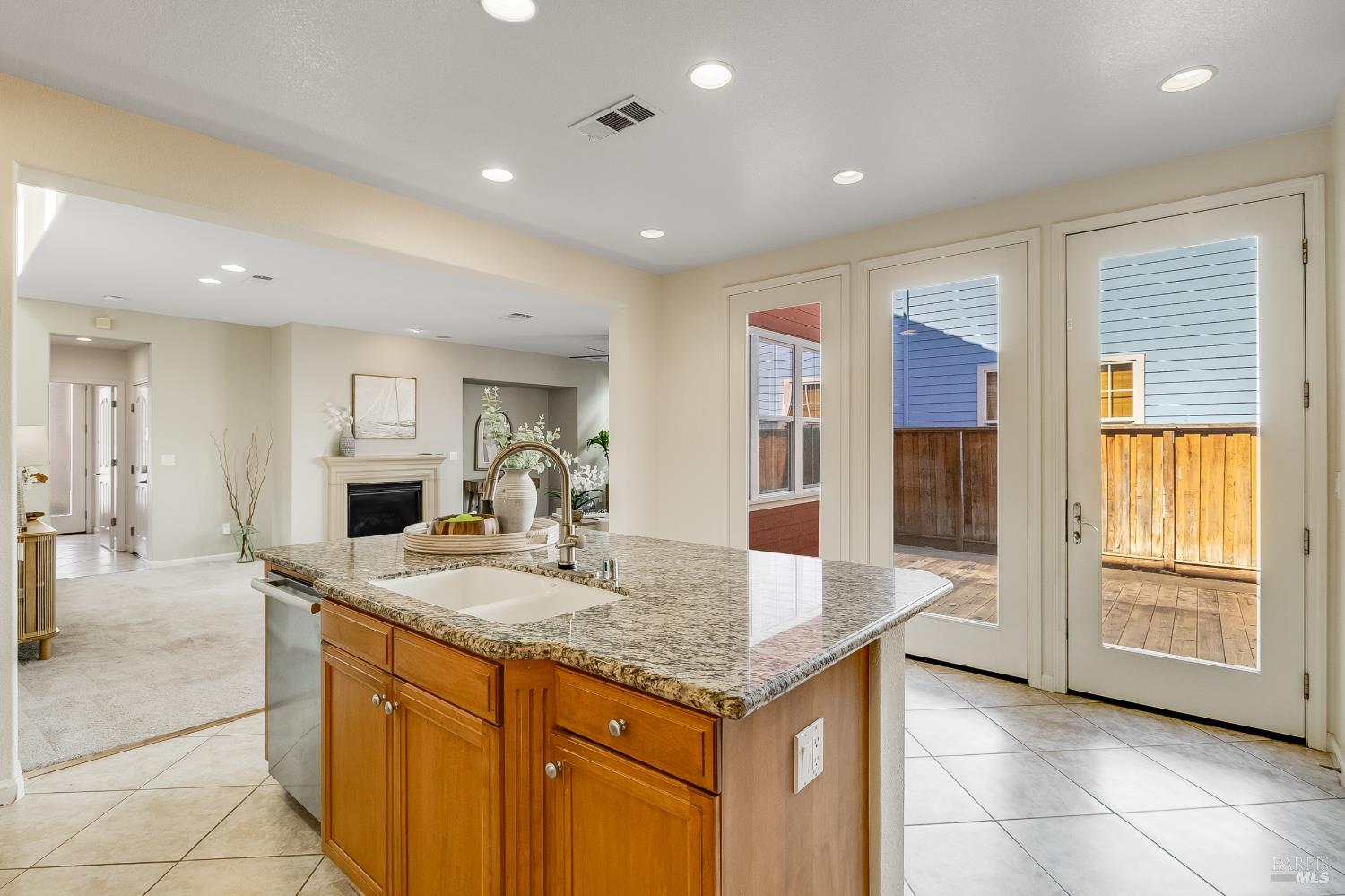 438 E Poplar Street Vallejo CA 94592