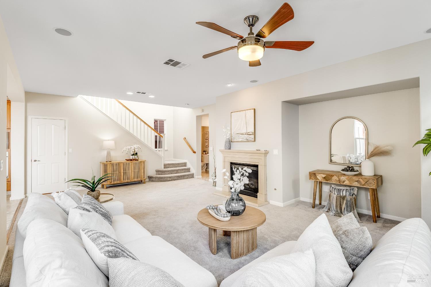 438 E Poplar Street Vallejo CA 94592