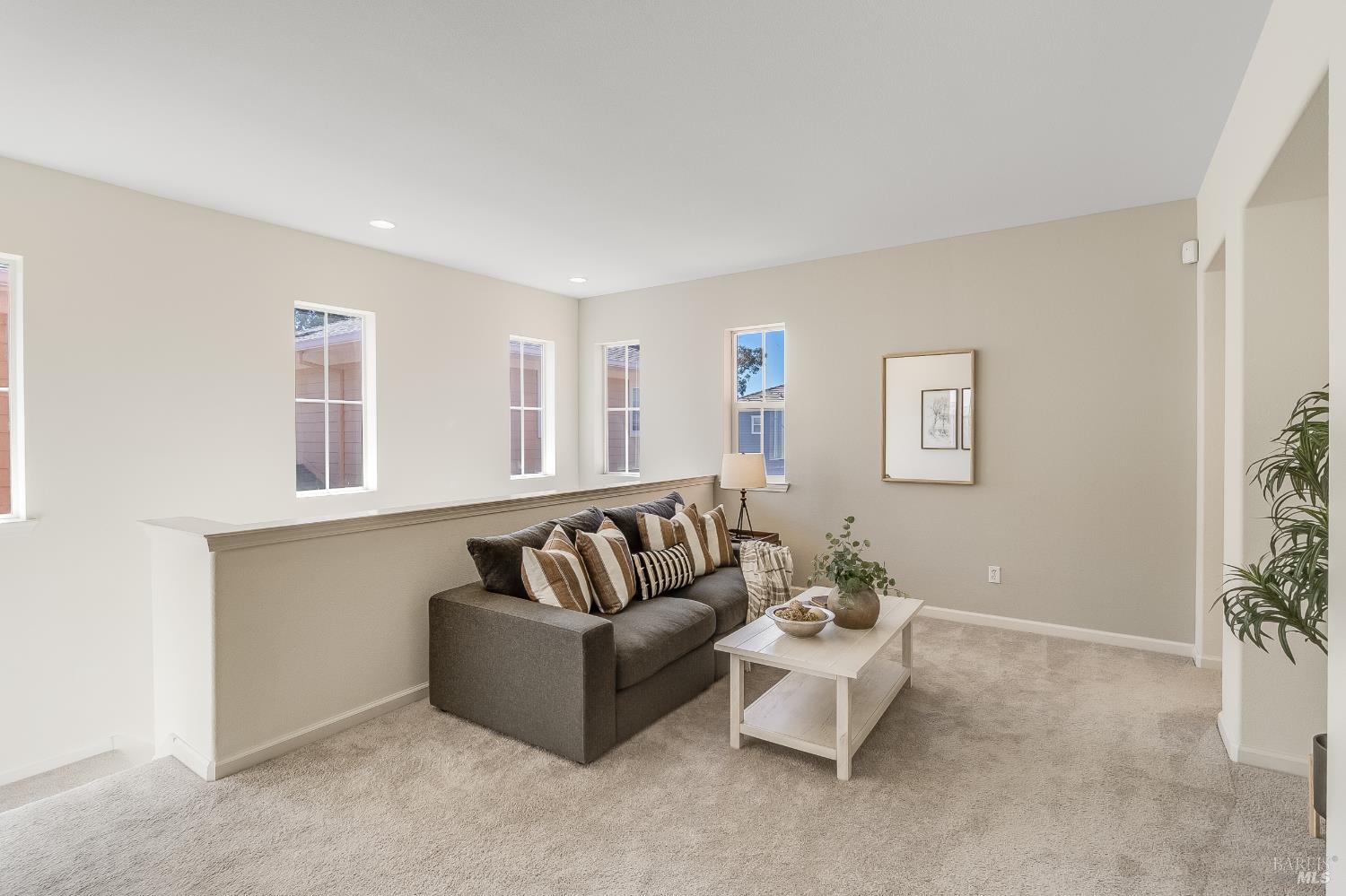 438 E Poplar Street Vallejo CA 94592