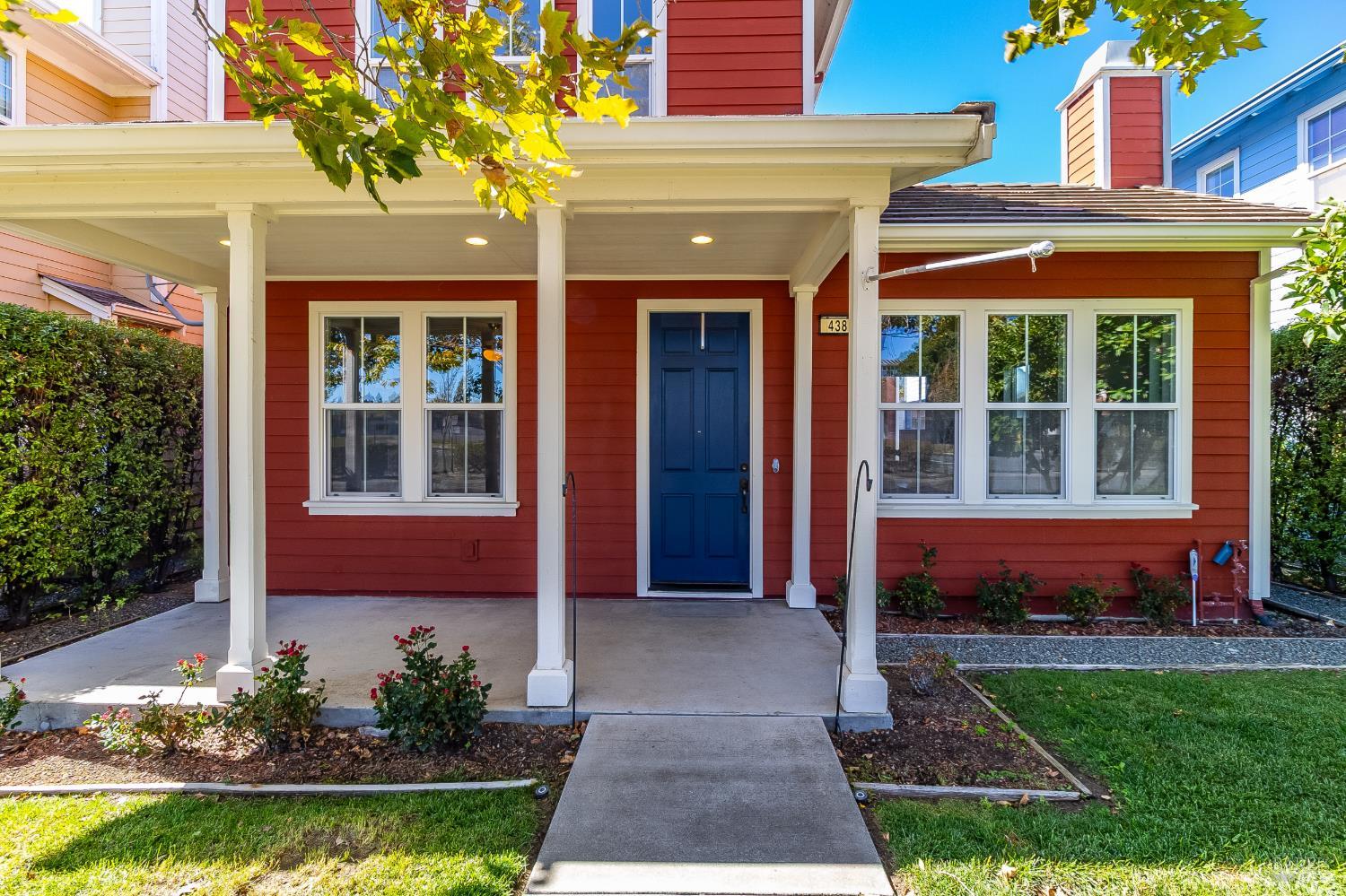 438 E Poplar Street Vallejo CA 94592