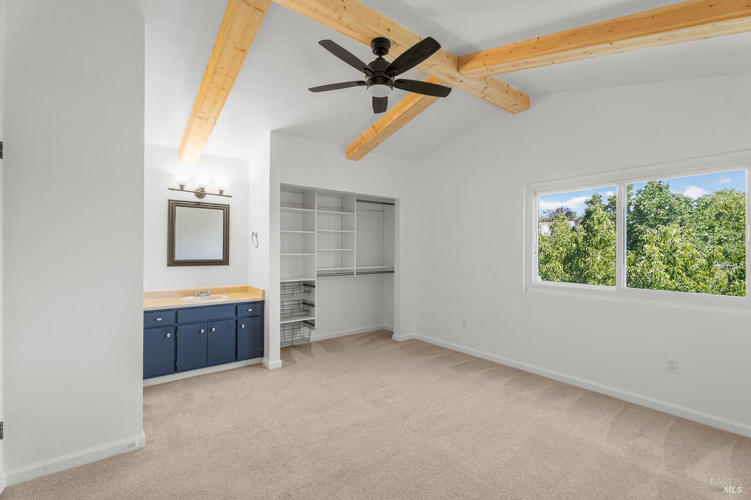 536 Capps Lane Ukiah CA 95482