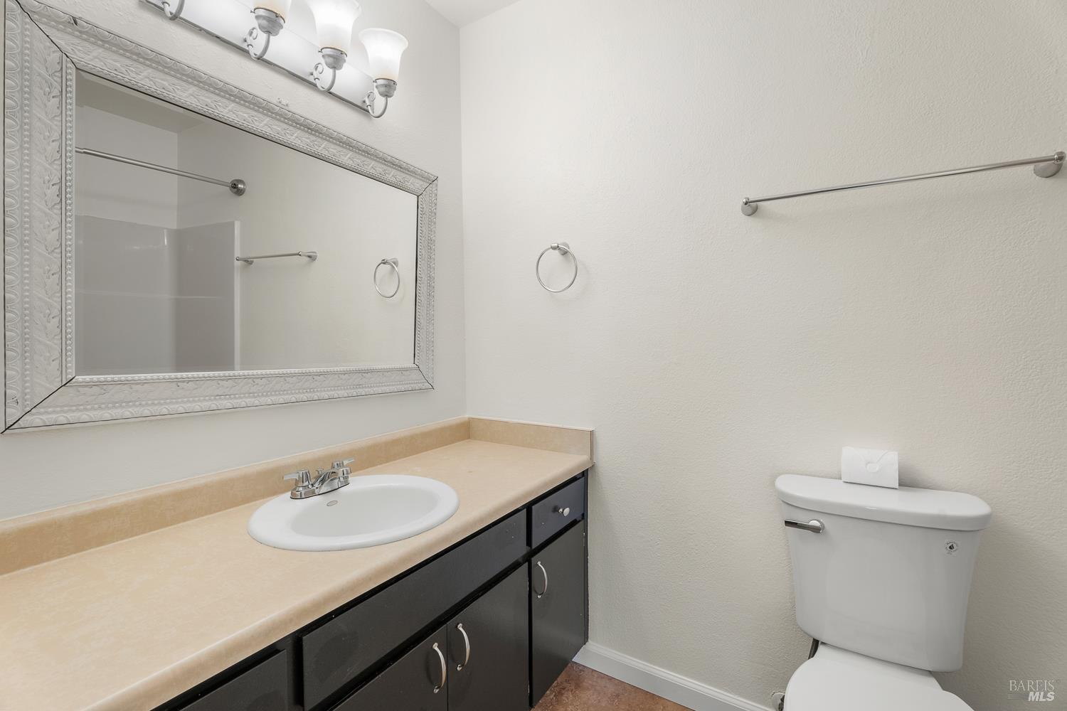 536 Capps Lane Ukiah CA 95482