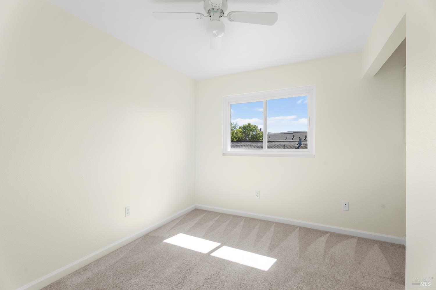 536 Capps Lane Ukiah CA 95482