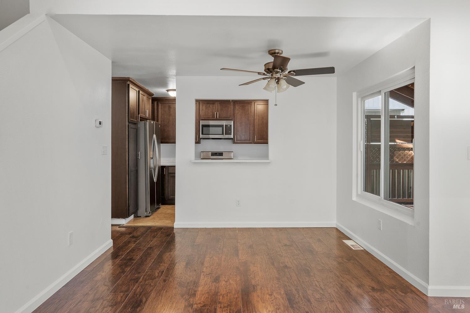 536 Capps Lane Ukiah CA 95482