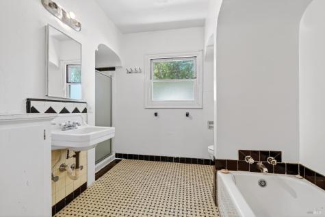510 Howard Street Santa Rosa CA 95404