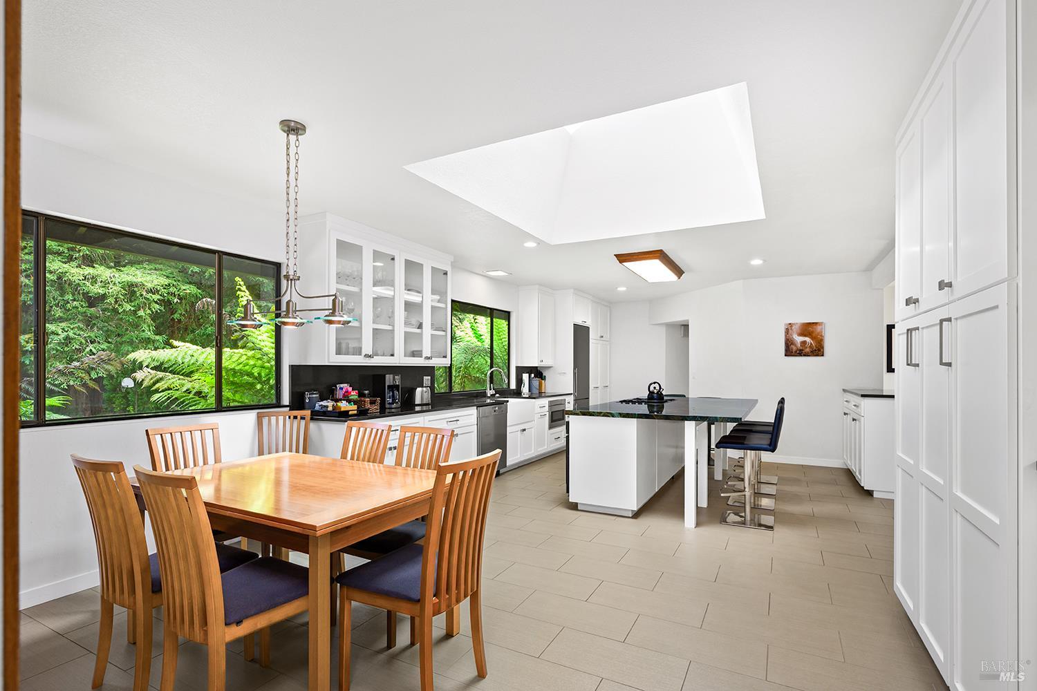 1650 Jonive Road Sebastopol CA 95472