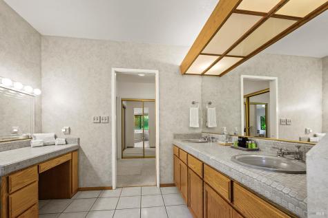 1650 Jonive Road Sebastopol CA 95472