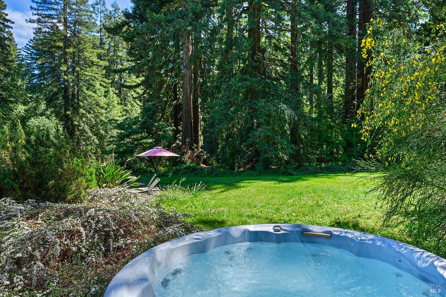 1650 Jonive Road Sebastopol CA 95472