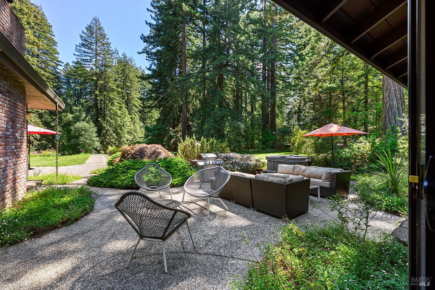 1650 Jonive Road Sebastopol CA 95472